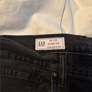 GAP Men's Relaxed Black Jeans